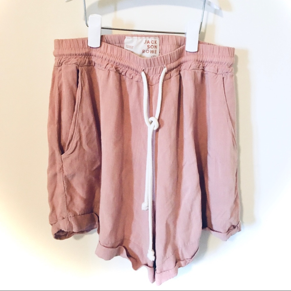 Jackson Rowe short size small